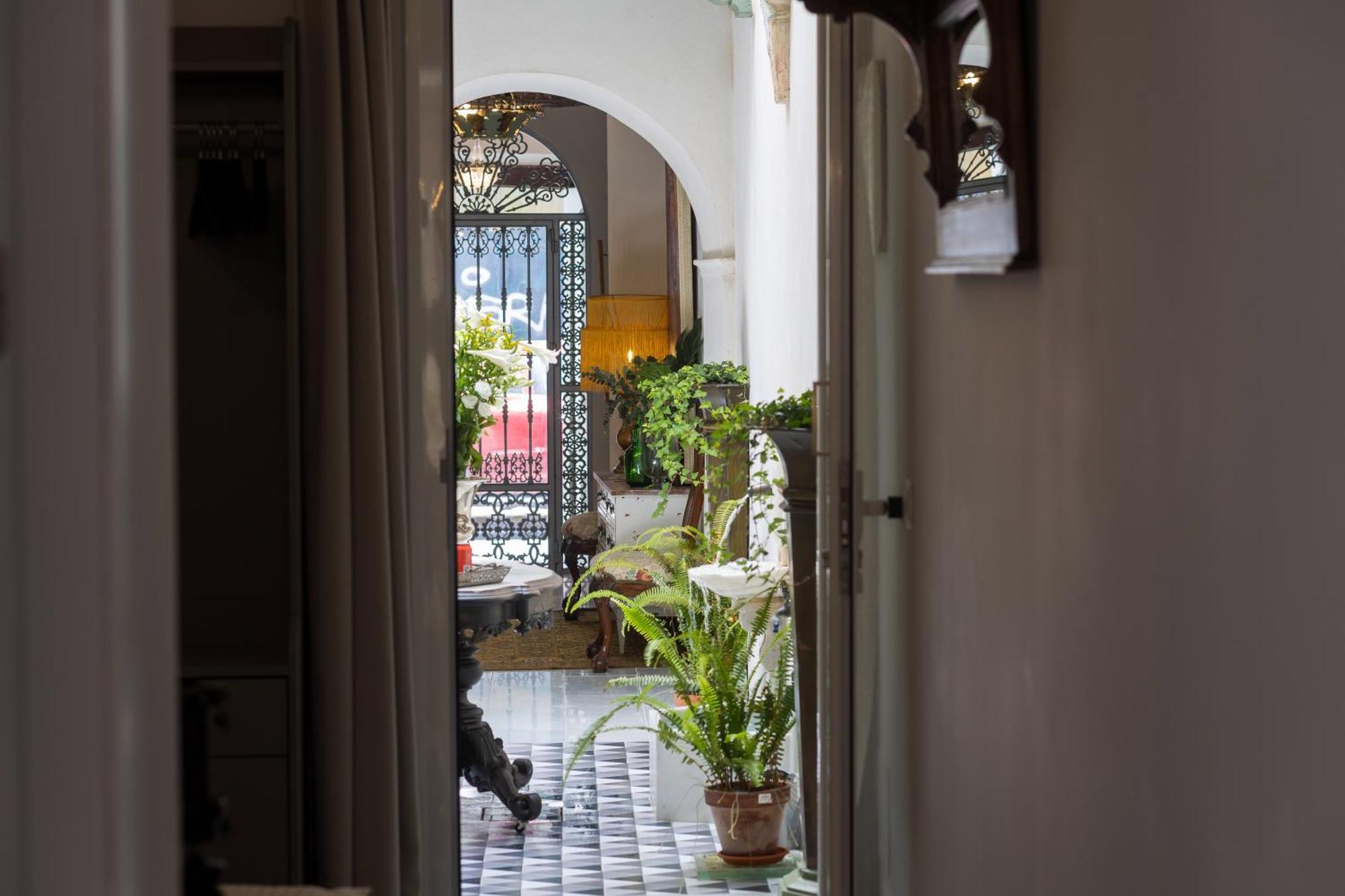 Casa Portus Gaditanus S XVIII Patio Andaluz Эль-Пуэрто-де-Санта-Мария Номер фото